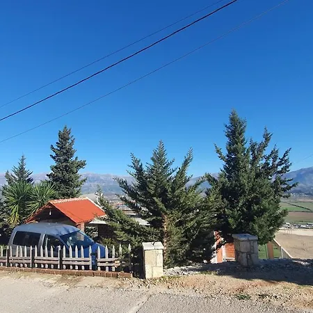 Lekursi * Sarandë